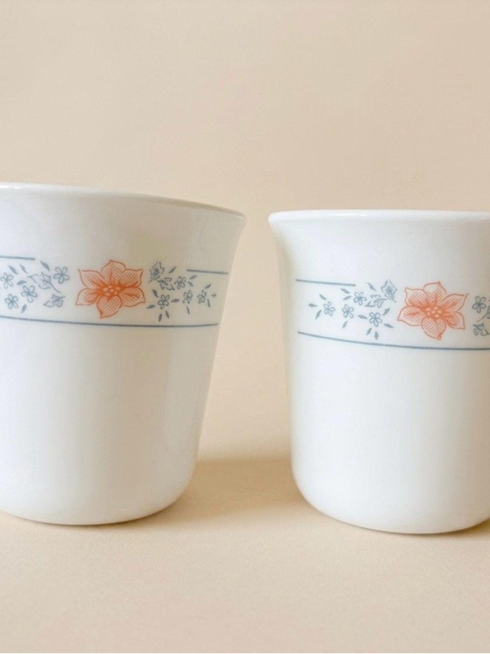 VTG Corelle Corning Apricot Grove White Cups (set of 2)